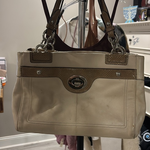 ⭐️  COACH Penelope ~Leather Top ~Turnlock Satchel Carryall Purse F16531 - Picture 7 of 10